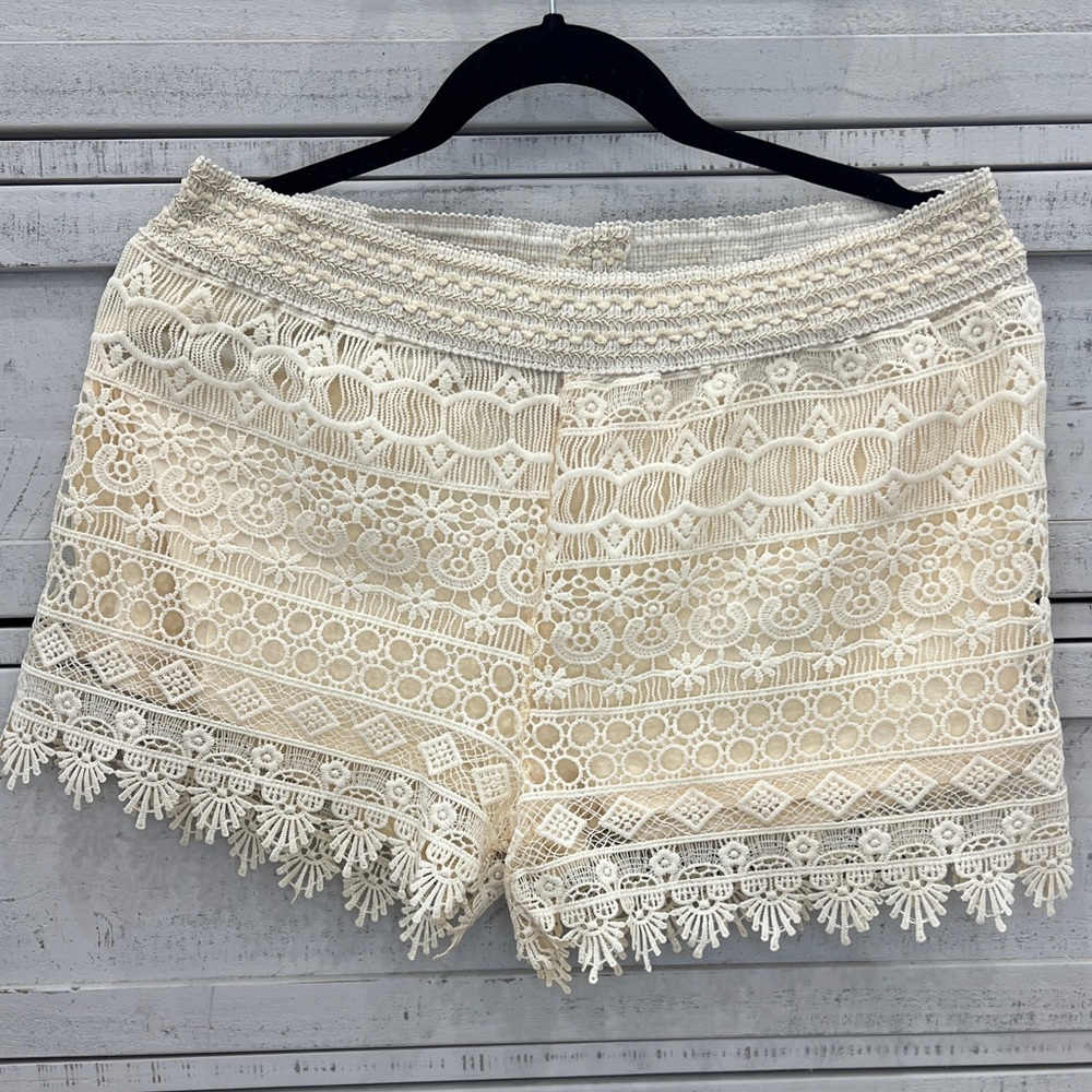 Source Unknown Cream High Waist Lace Shorts
